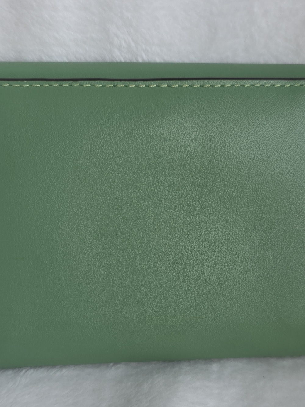 Coach Green Leather Wallet with Silver-Tone Logo Plate - Picture 2 of 7